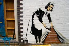 Banksy, Sweep at Hoxton.jpg